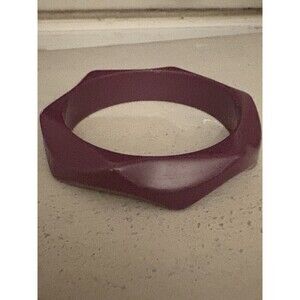 DARK Purple LUCITE PLASTIC MULTIFACETED Octagon CARVED BANGLE BRACELET 8” Chunky